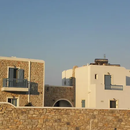 Blue Harmony Plaka (Naxos)